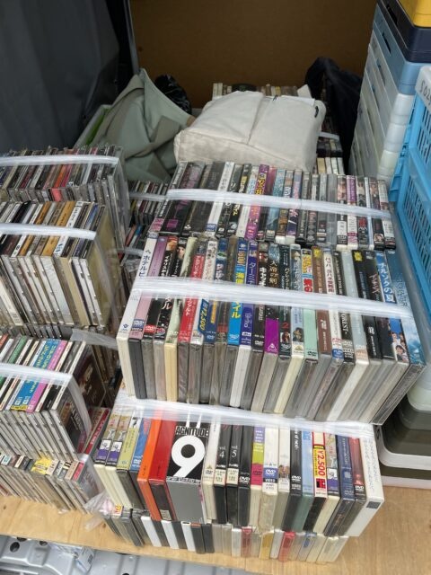 CD・写真集などの写真