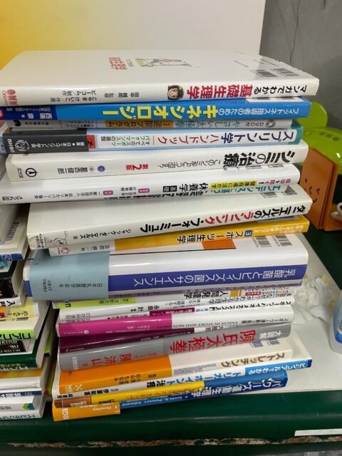 川崎市で買取したビジネス書・専門書・実用書など幅広いジャンルの古本