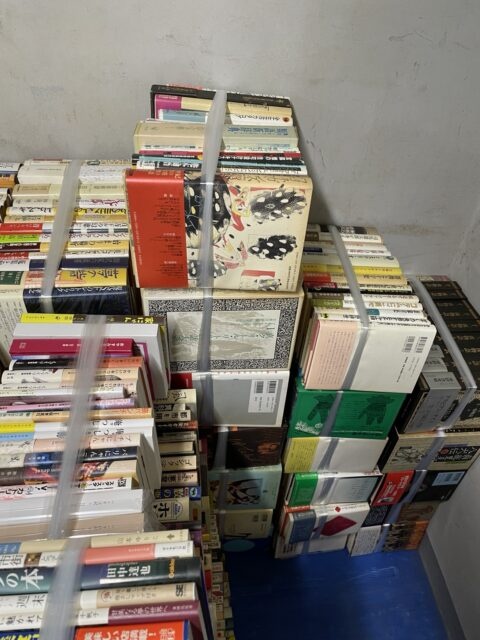 中野区の戸建てで買取した文学や芸術などさまざまなジャンルの古本